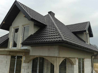 Металлочерепица Grand Line Kvinta Uno 0,45 Drap ST RR 32 Темно-коричневый 3 - в «Монолит-Металлопрокат».