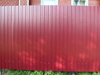 Профлист С8 0.6 мм RAL 3005 Красное Вино 2 - в «Монолит-Металлопрокат».